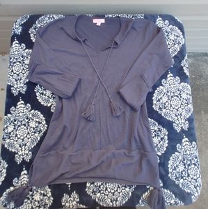 **SOLD**Lilly Pulitzer XS Soft Navy Colene Top with Tassles
